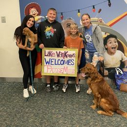 Golden Retriever Puppies from Lake Van Kennels
