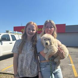 Bernie  Maverick - Light golden male Golden Retriever puppy in Grant County, Indiana from On The Sunny Side Pavey Farms
