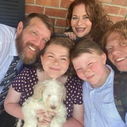 Cavapoo and Goldendoodle Puppies from Daisy's Doodle Den