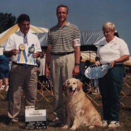 Golden Retrievers from Waynewood Golden Retrievers