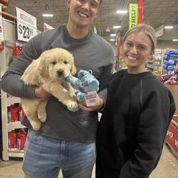 Buster - Light golden male Golden Retriever puppy in Grant County, Indiana from On The Sunny Side Pavey Farms