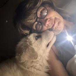 Opal - White female Great Pyrenees puppy in Elfrida, Arizona from Outlaw Acres Farm & Kennels