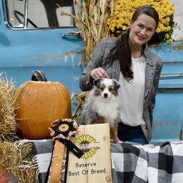 Miniature American Shepherds, Miniature Australian Shepherds, and Toy Australian Shepherds from Shooting Stars Ranch Toy and Mini Aussies