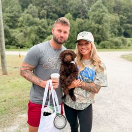 Reef - Chocolate male Goldendoodle puppy in Ooltewah, Tennessee from Allison Family Doodles