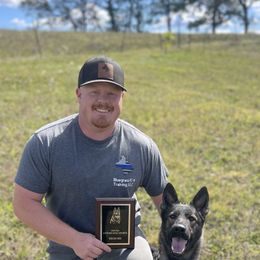 German Shepherds from Von Holbrook Kennels