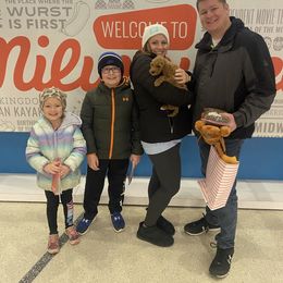 Goldendoodle and Poodle Puppies from Picture Perfect Doodles