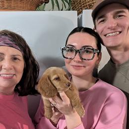 Biscuit - Cream female Dachshund puppy in Griffin, Georgia from Green Acres Dachshunds