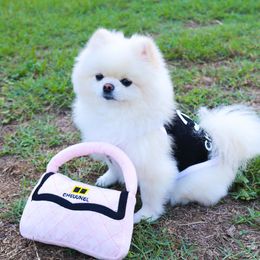 Wynter Wonderland - Pomeranian