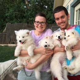 Samoyed Puppies from Pyles Of Smiles