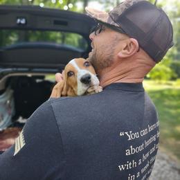 Mahindra - Lemon and white female Basset Hound puppy in West Chester, Ohio from Bed-N-Bassets